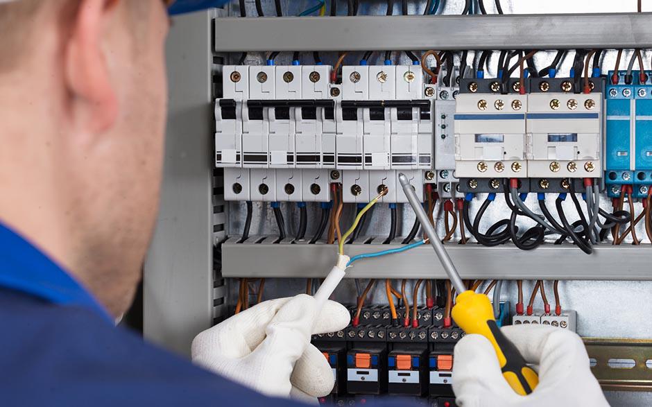 électricien urgence Mantes-la-Jolie